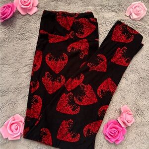 LuLaRoe Valentine’s Tall & Curvy Leggings